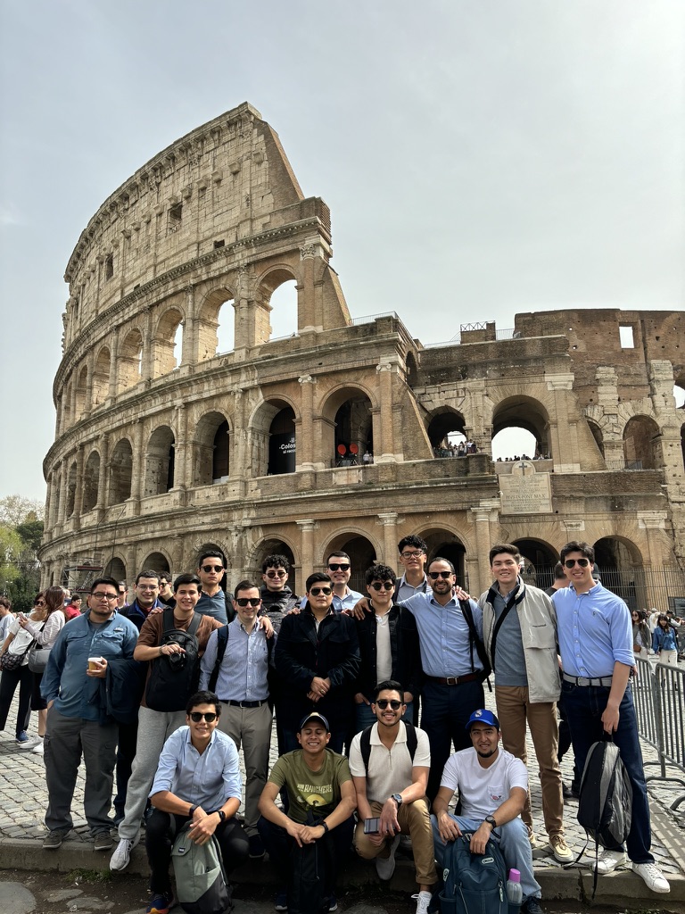 Universitarios de Balanyá participan en el Congreso Internacional Univ en Roma durante la Semana Santa 2024